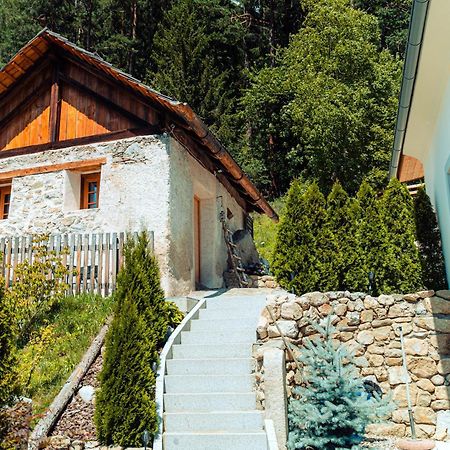 San Sigismondo Apartments, Guest House & Historic Chalet Neuhaus מראה חיצוני תמונה