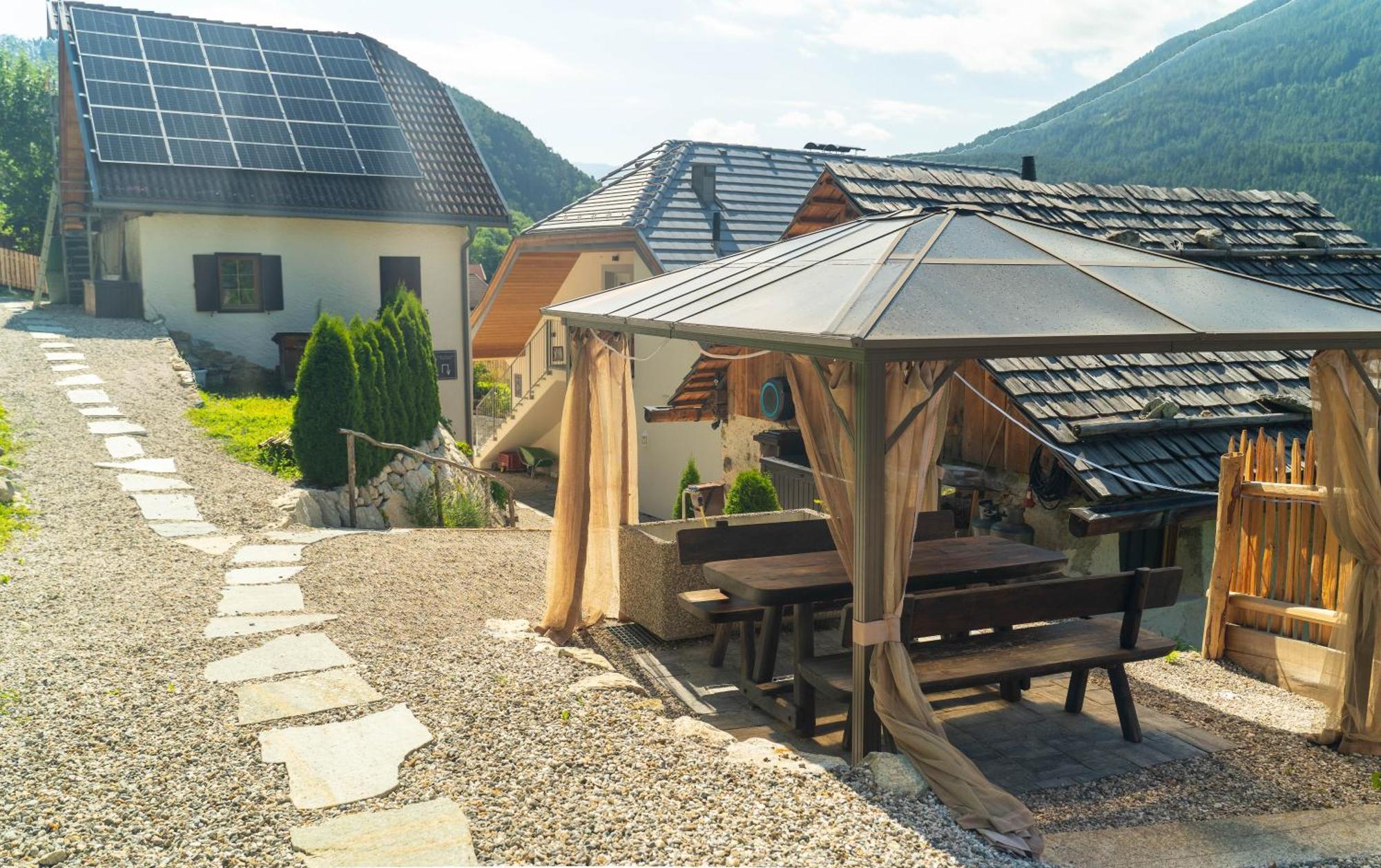 San Sigismondo Apartments, Guest House & Historic Chalet Neuhaus מראה חיצוני תמונה